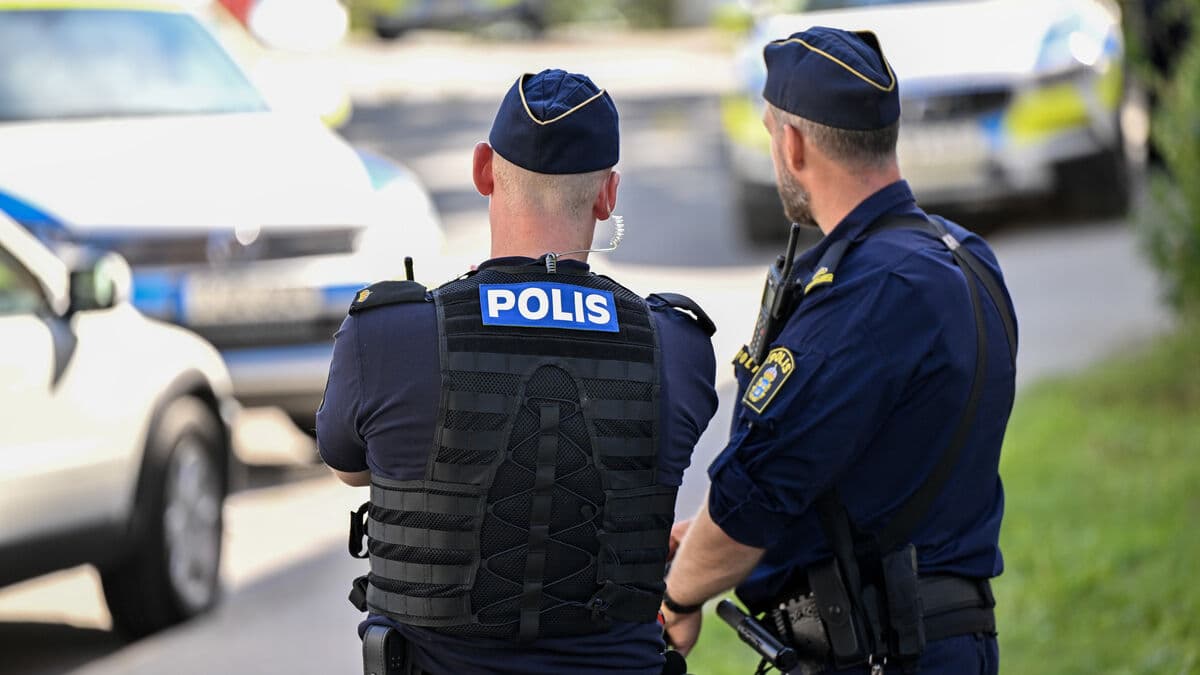 Government Proposes Student Loan Forgiveness for New Police Officers