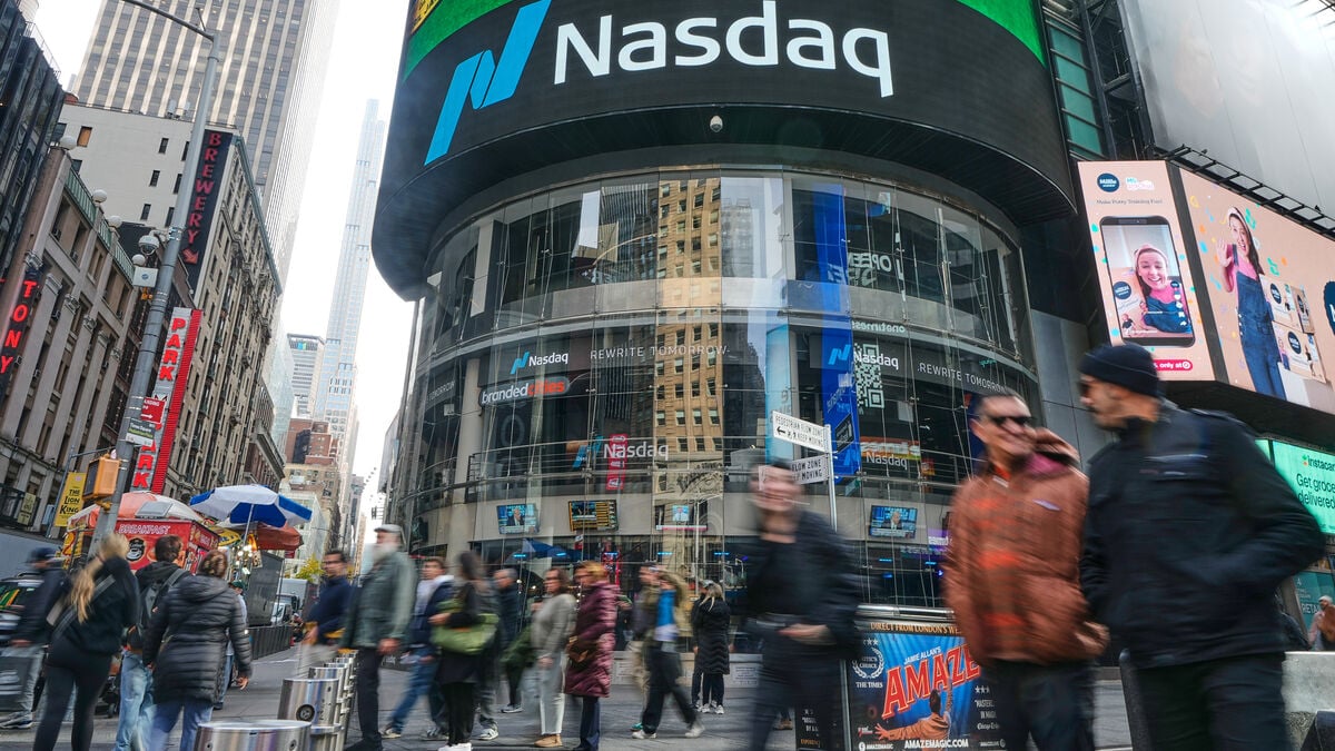 US stock market wants to stay open almost 24 hours a day