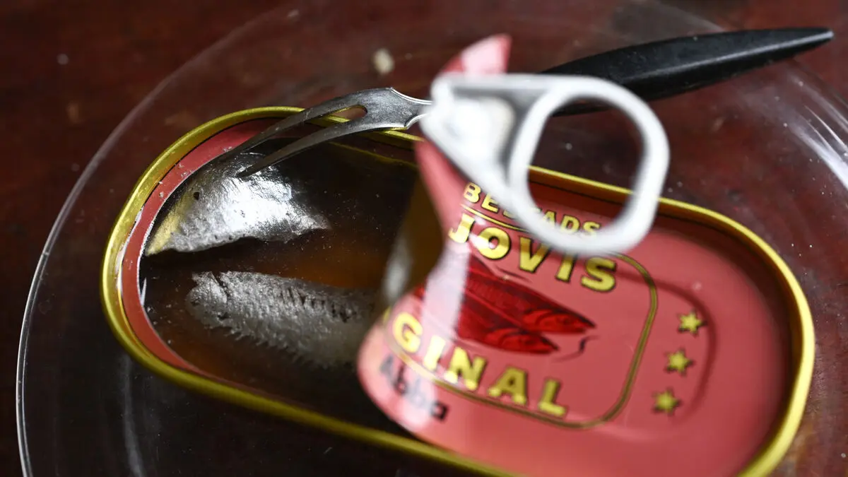 Anchovy shortage at Christmas – “limited”