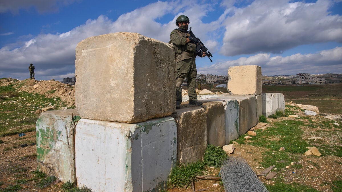 Widespread criticism of Israel's new rules in the West Bank