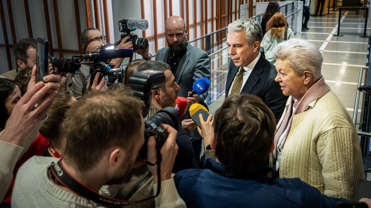 Norwegian bonus prince requests release from custody