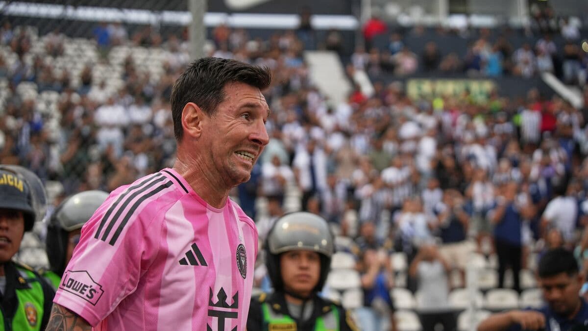 Reports: Messi to meet Trump at the White House on March 5