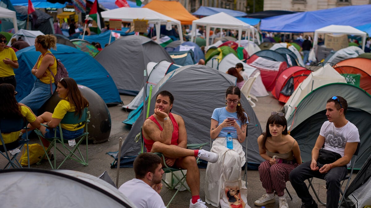 Spain plans ban on evictions of vulnerable tenants until 2030 amid housing crisis