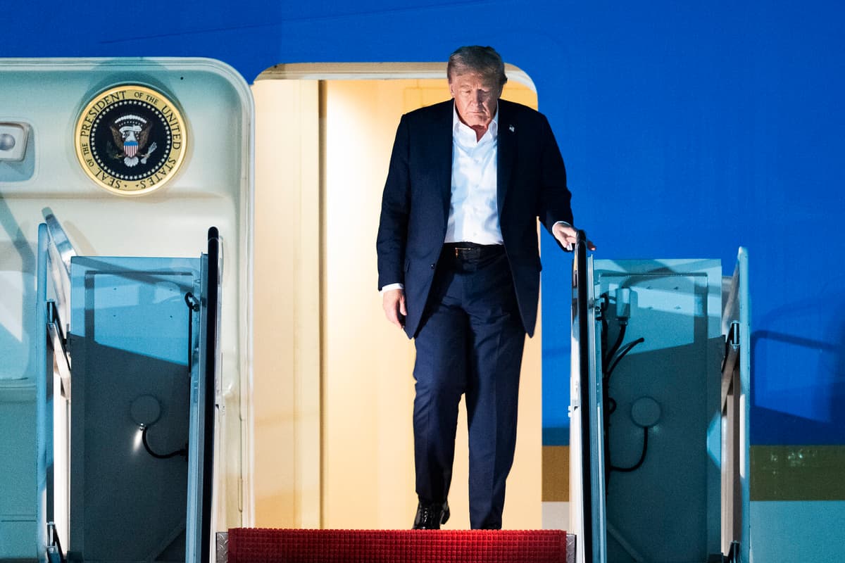 Trump Backs Proposal for Ukrainian Land Concessions to Russia