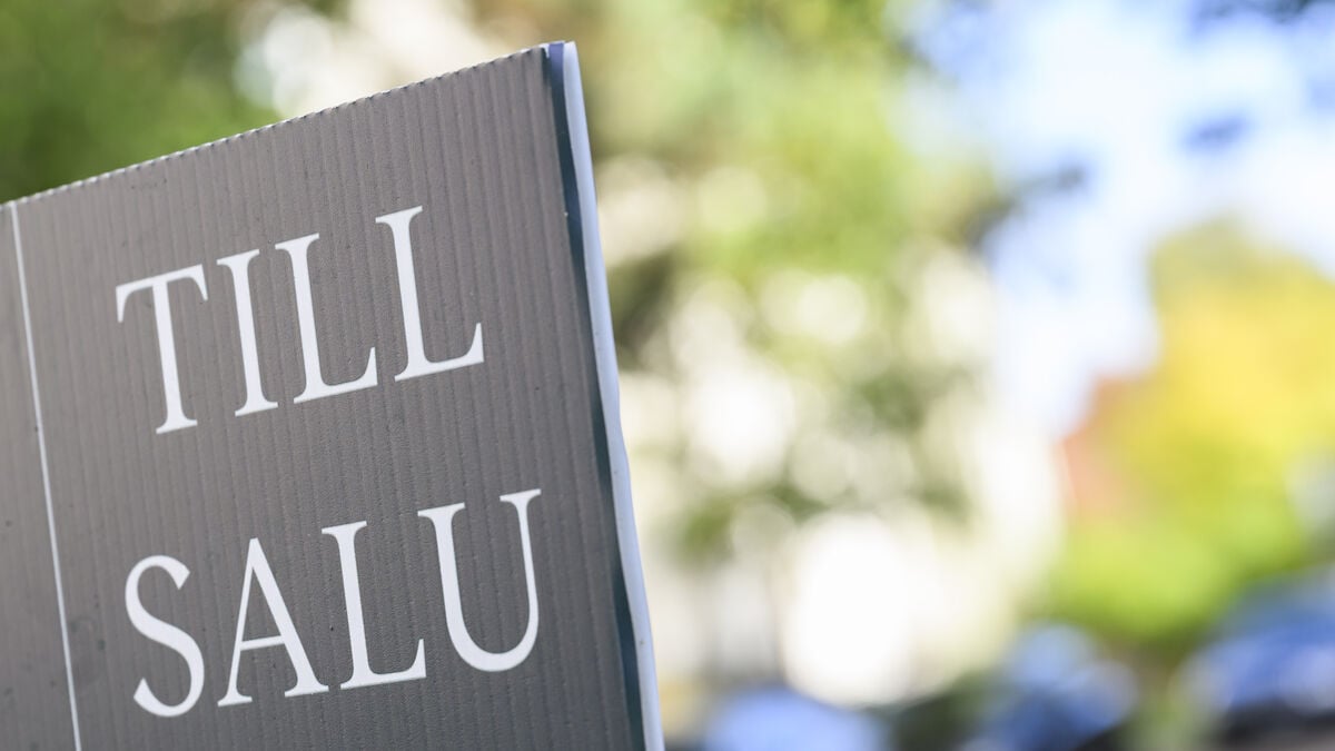 Record number of villa sales in August, new data shows