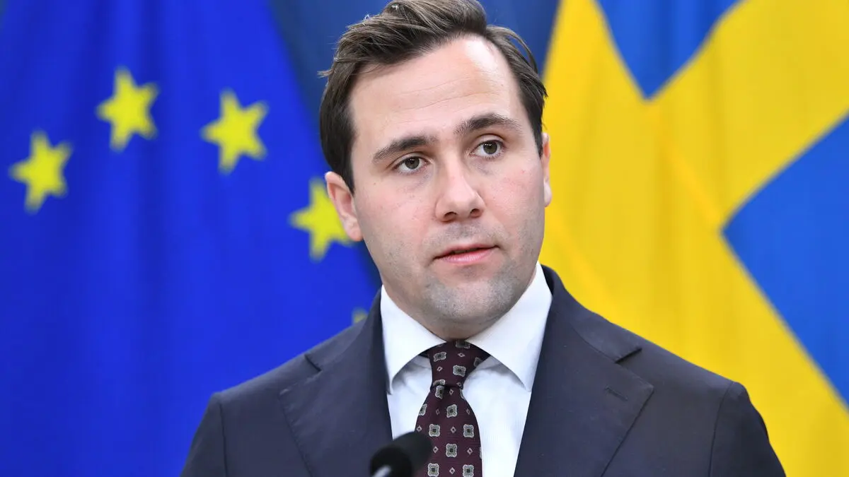 Dousa wants to reorient aid – more emergency aid