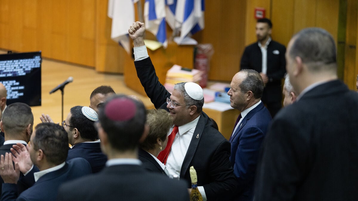 Skepticism in Israel as new explosions heard in Lebanon