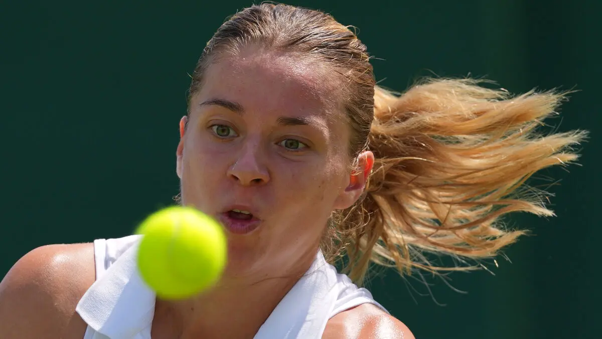 Maja Chwalinska knocked out in Wimbledon after French Open final run