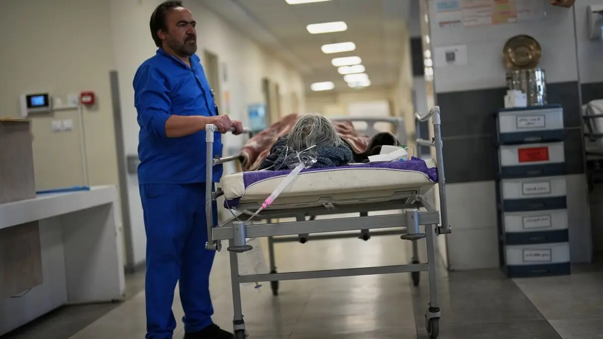 Fear and defiance in Iran in the face of US threats