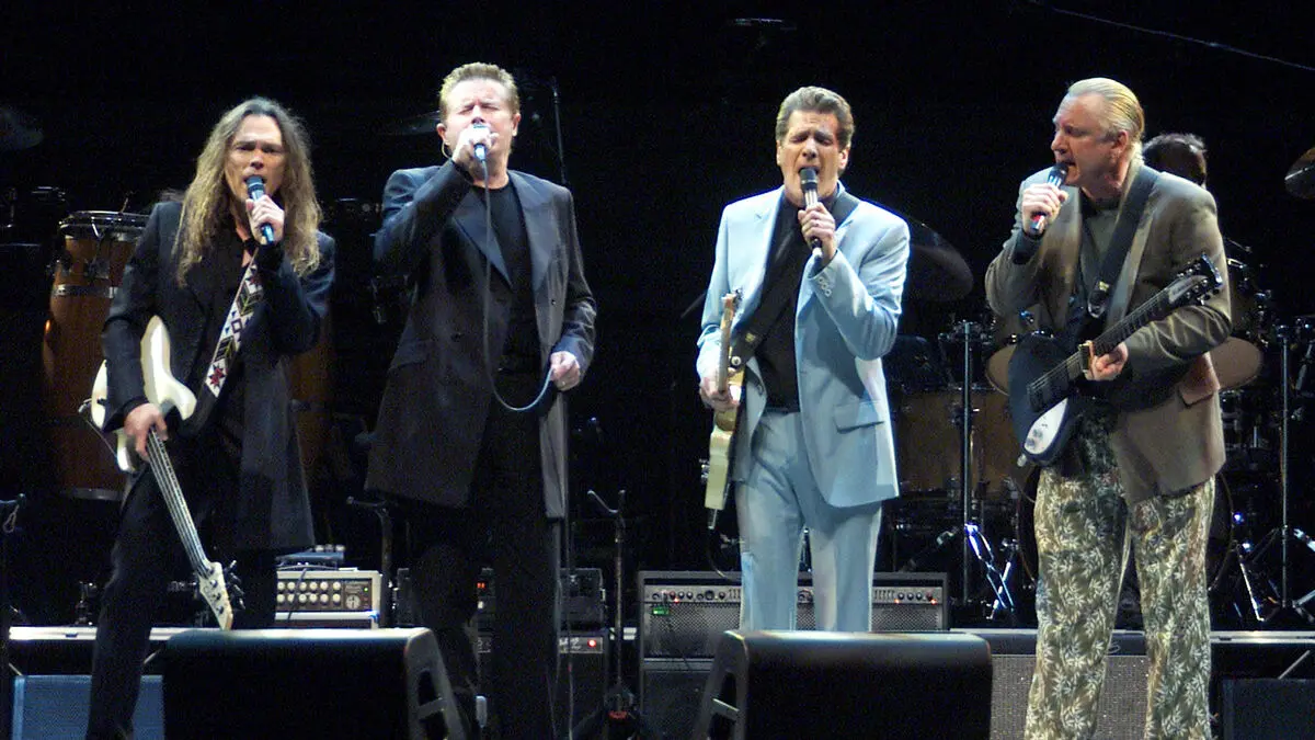 Eagles Their Greatest Hits 1971-1975 sets new record as first album in the United States to sell over 40 million copies