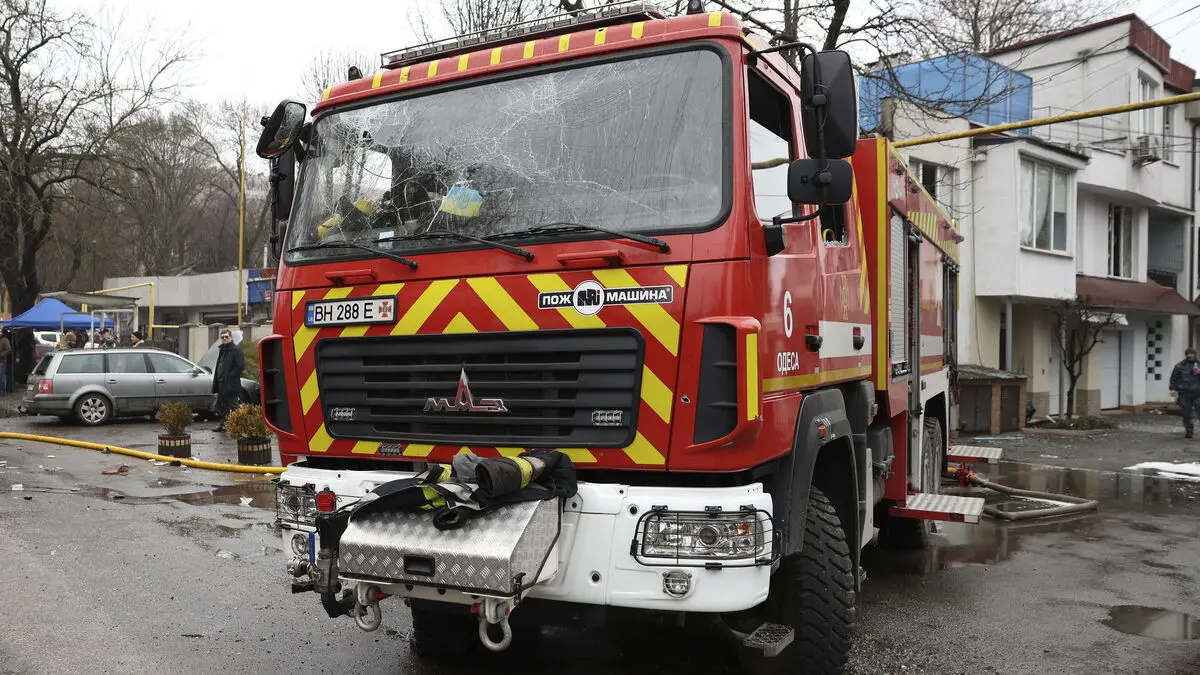 Ukraine sends 70 firefighters to France to help battle wildfires