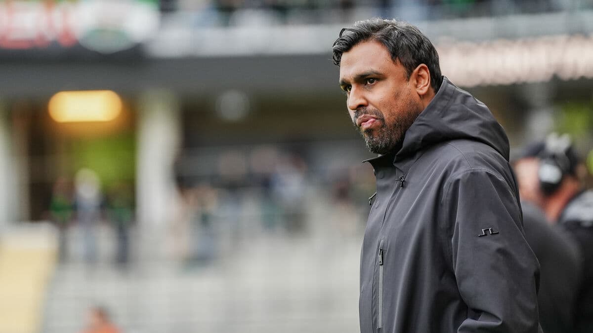 Hammarby fires coach Kalle Karlsson after just eleven Allsvenskan rounds