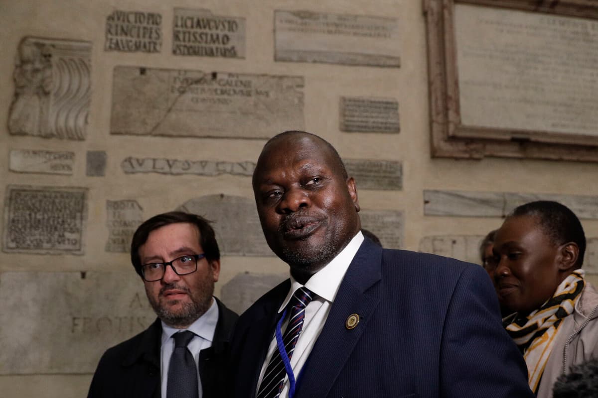 South Sudan's Vice President Riek Machar Placed Under House Arrest