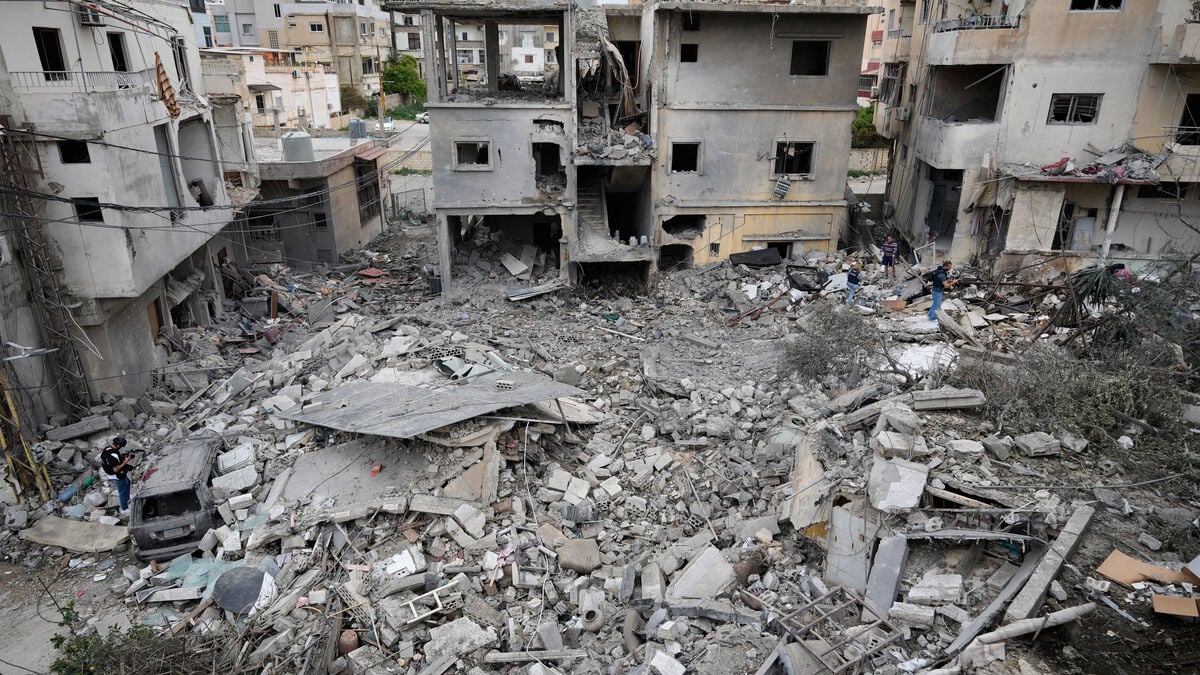 Nine medics killed in Lebanon in five separate attacks, WHO says