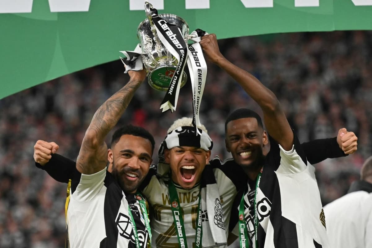 Isak Leads Newcastle's Historic Victory Parade Celebration