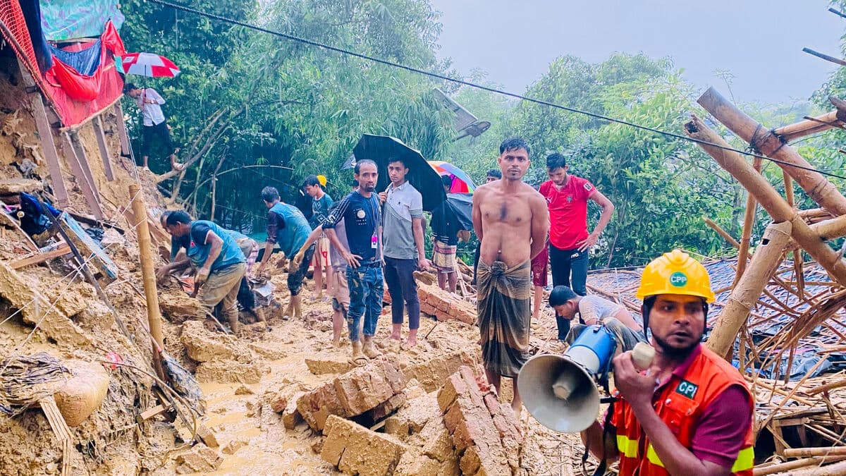 Heavy rains and landslides in Bangladesh kill at least 50, leave thousands homeless