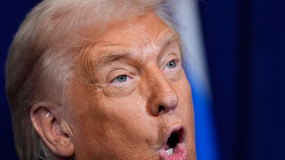 Trump threatens Iran after deadly protests, says US will come to their rescue