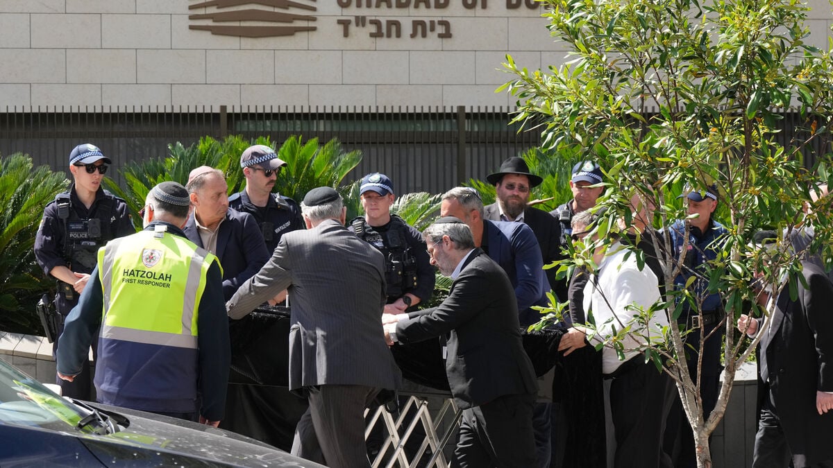 Large turnout at first funeral in Sydney