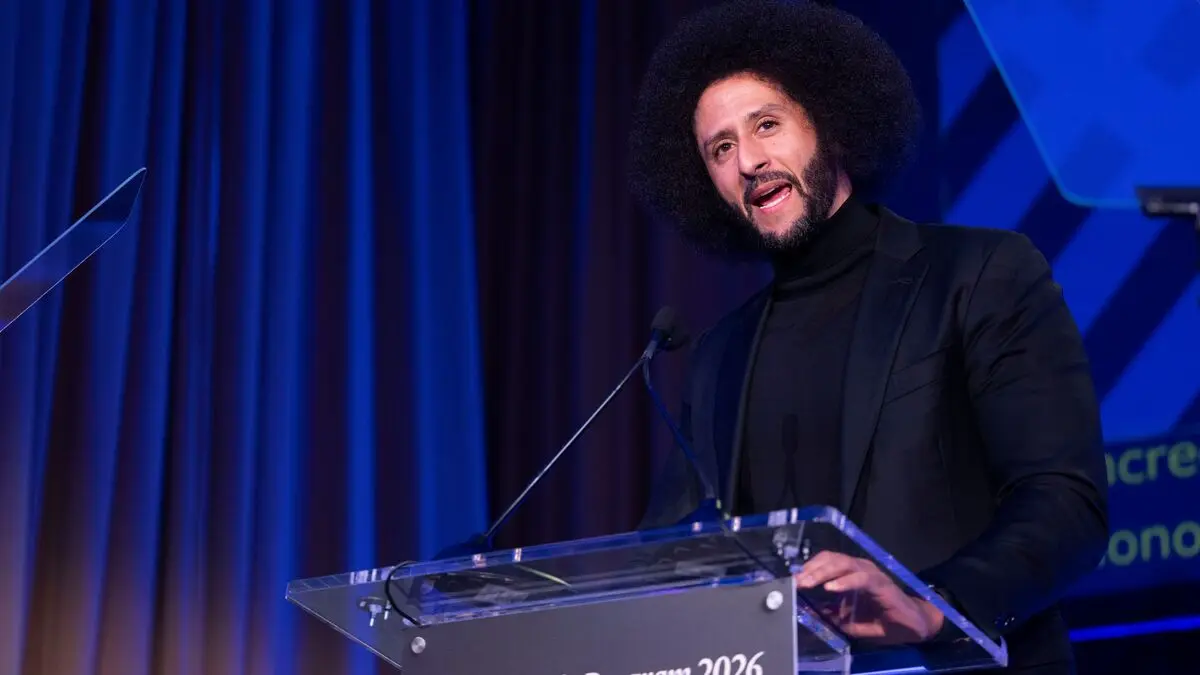 Colin Kaepernick honored by ACLU for civil rights activism
