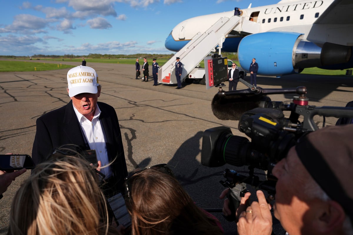 Trump Suggests Zelensky May Concede Crimea to Russia