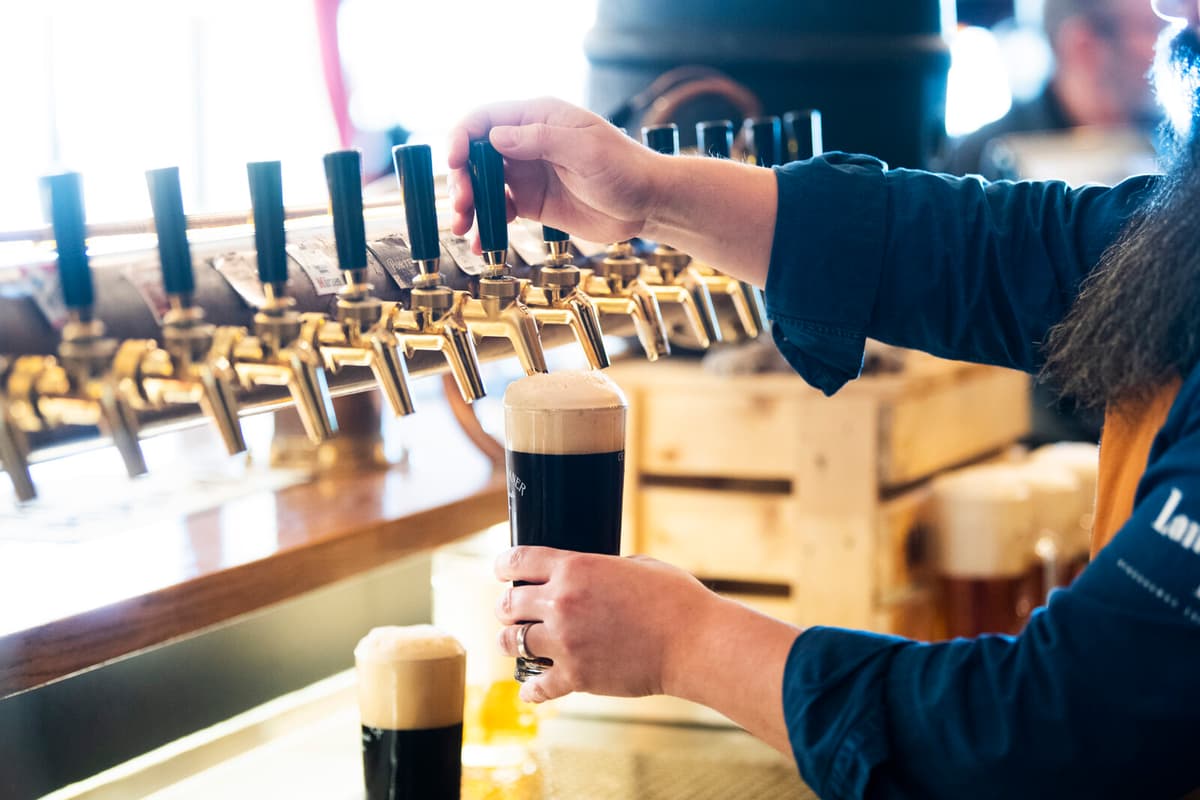 Swedes Reduce Tipping Amid Economic Uncertainty