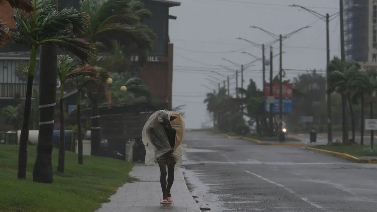 Meteorologist Warns of Limited Protection Against Hurricane Melissa