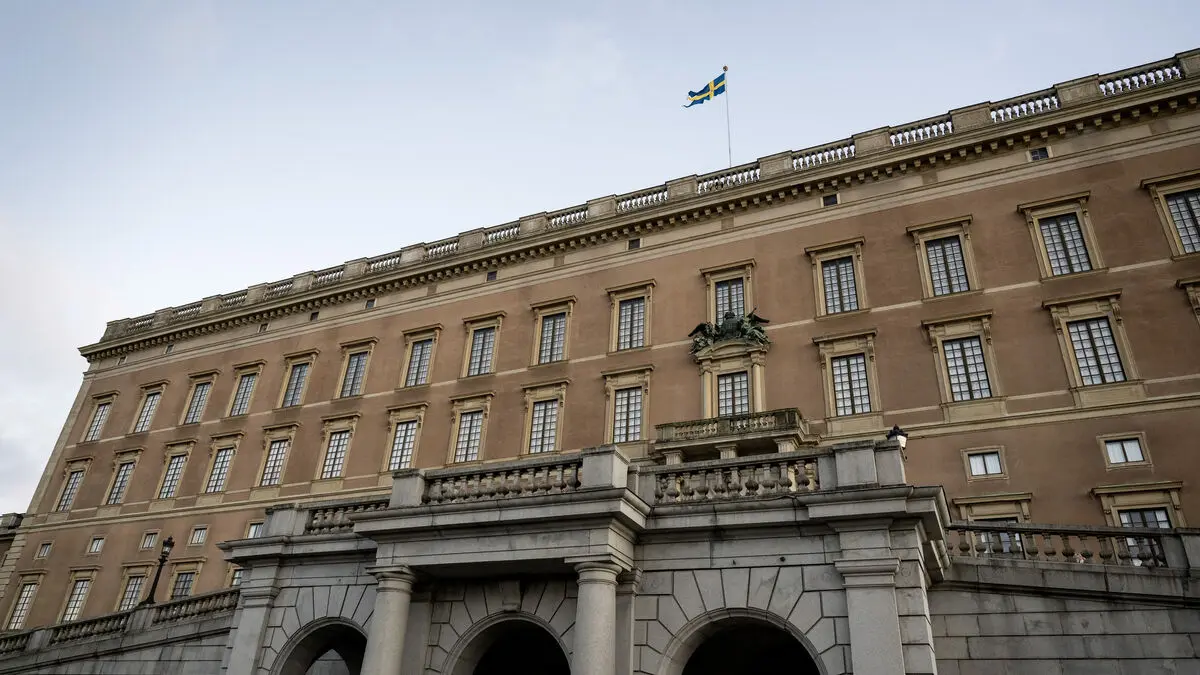 Former court employee charged with child sex offense