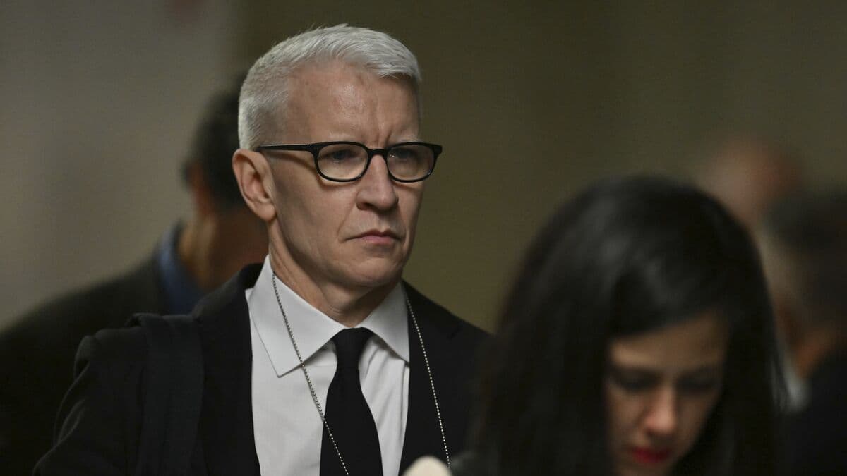 After almost 20 years, Anderson Cooper leaves 60 Minutes