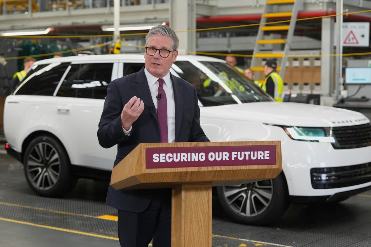 Starmer Urges Action on Trump's Trade Tariffs at Jaguar Land Rover Event