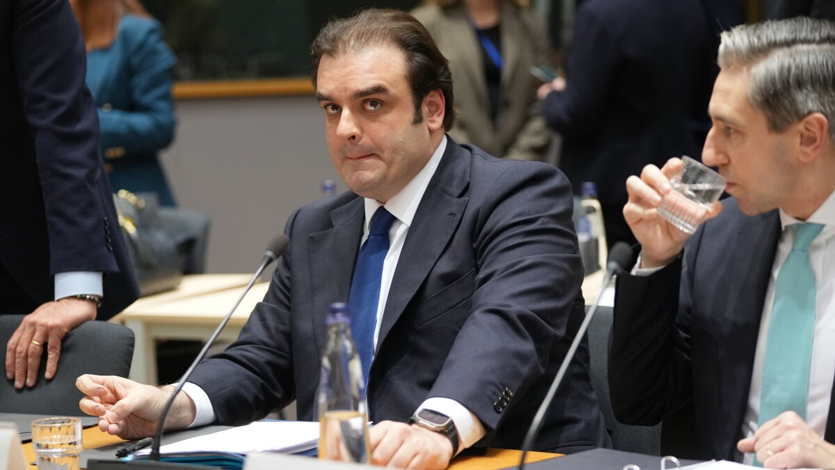 Greece takes over in the eurozone