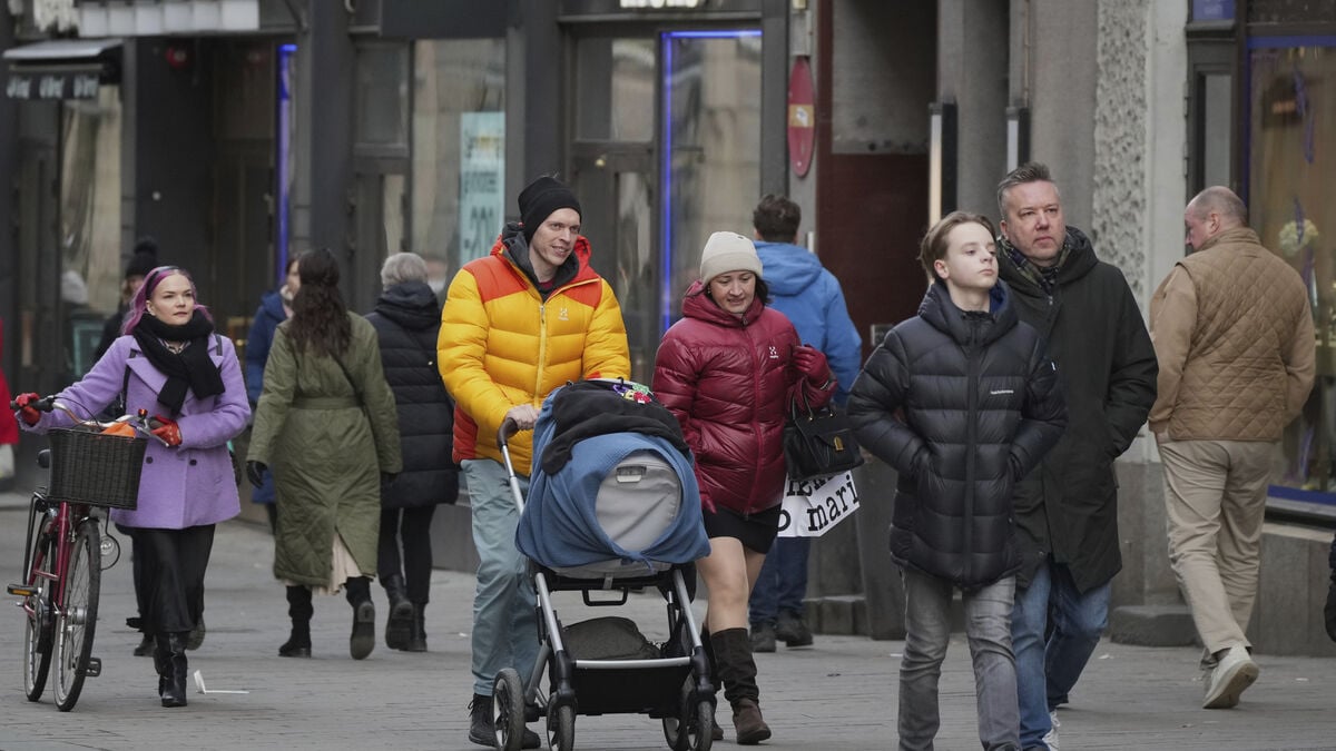 Finland's economy is growing but slowed in April, Statistics Finland says