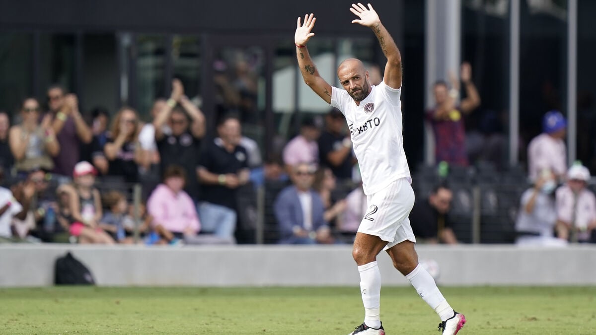 Columbus Crew fire reserve team coach Federico Higuaín after sexist referee remark