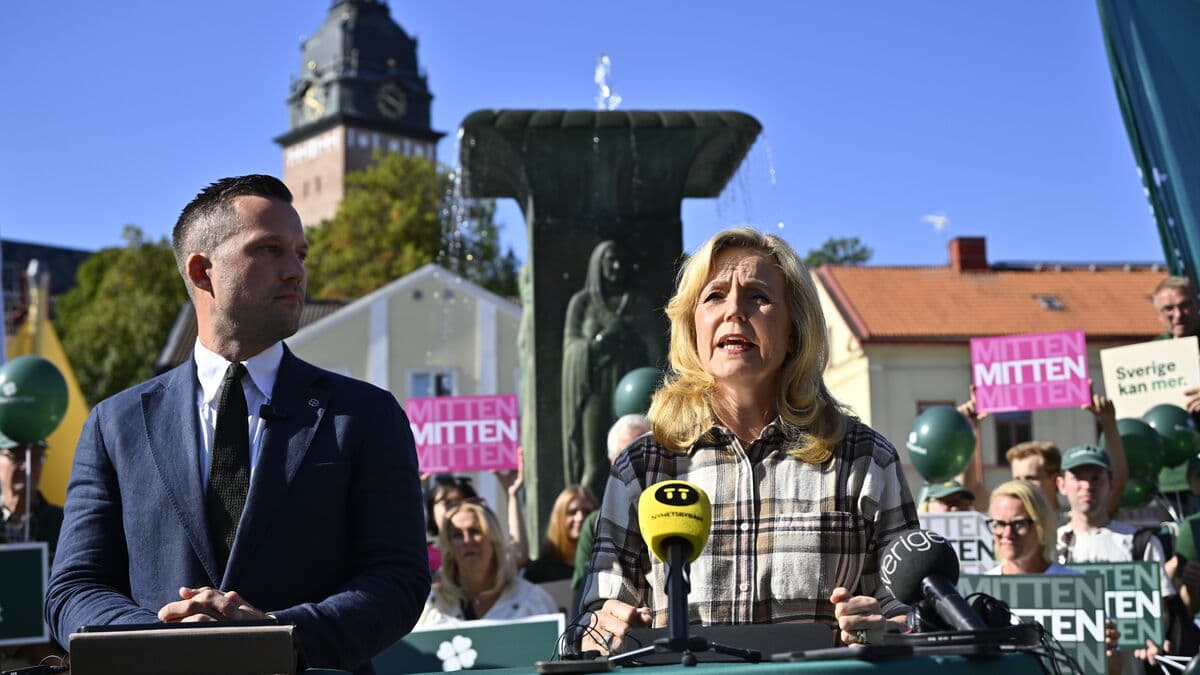 Center Party sets sights on S, C, KD and possibly Greens in post-election government deal