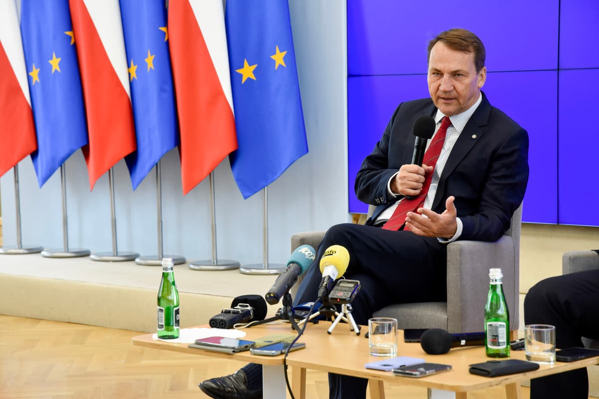 Poland Urges Baltic Sea Rule Changes Amid Crisis Concerns