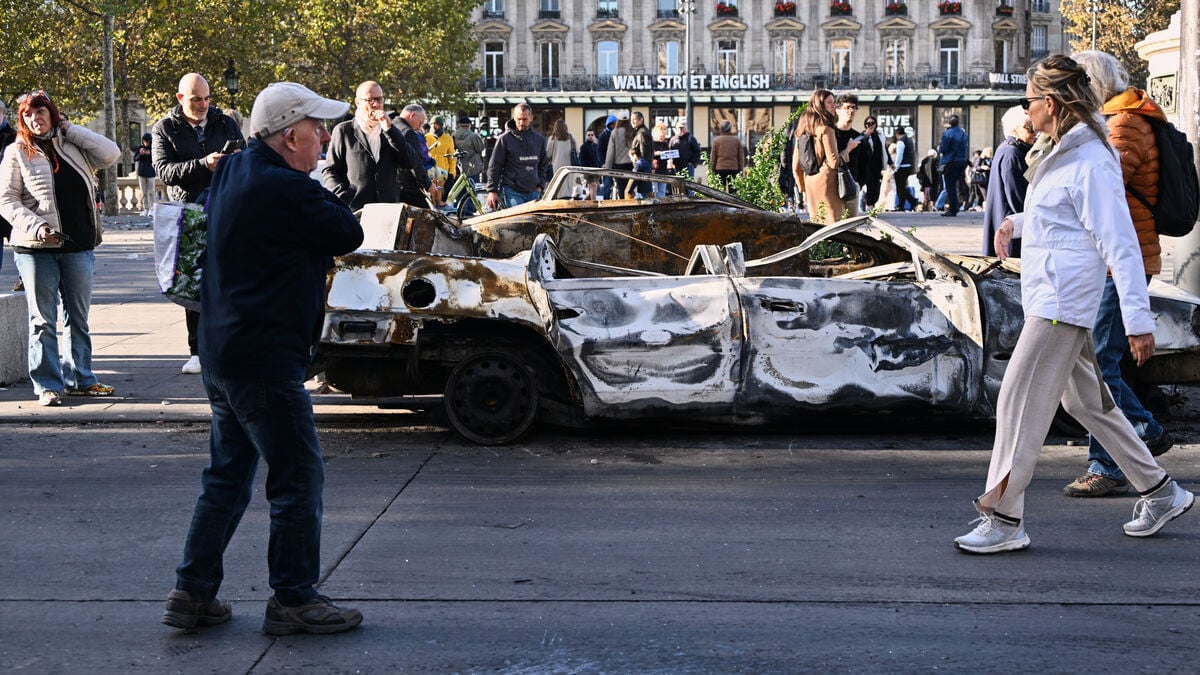Swedish Foreign Ministry Urges Travelers in France to Avoid Crowds Amid Protests