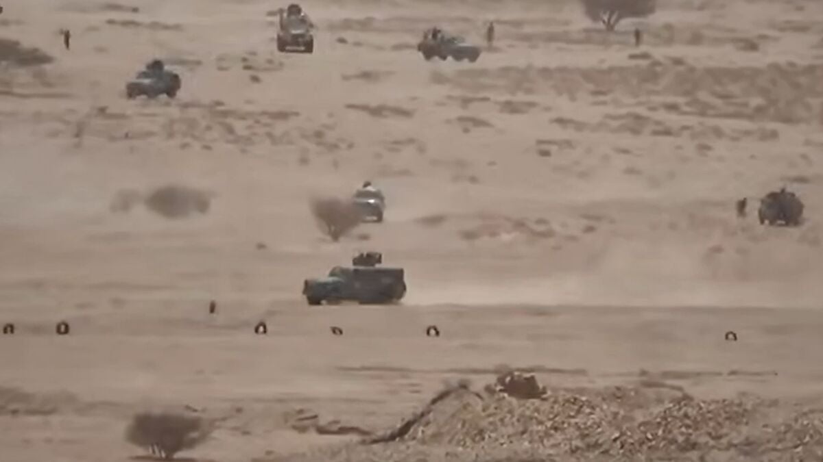 Houthi movement claims attack on Riyadh airport and Saudi oil depot
