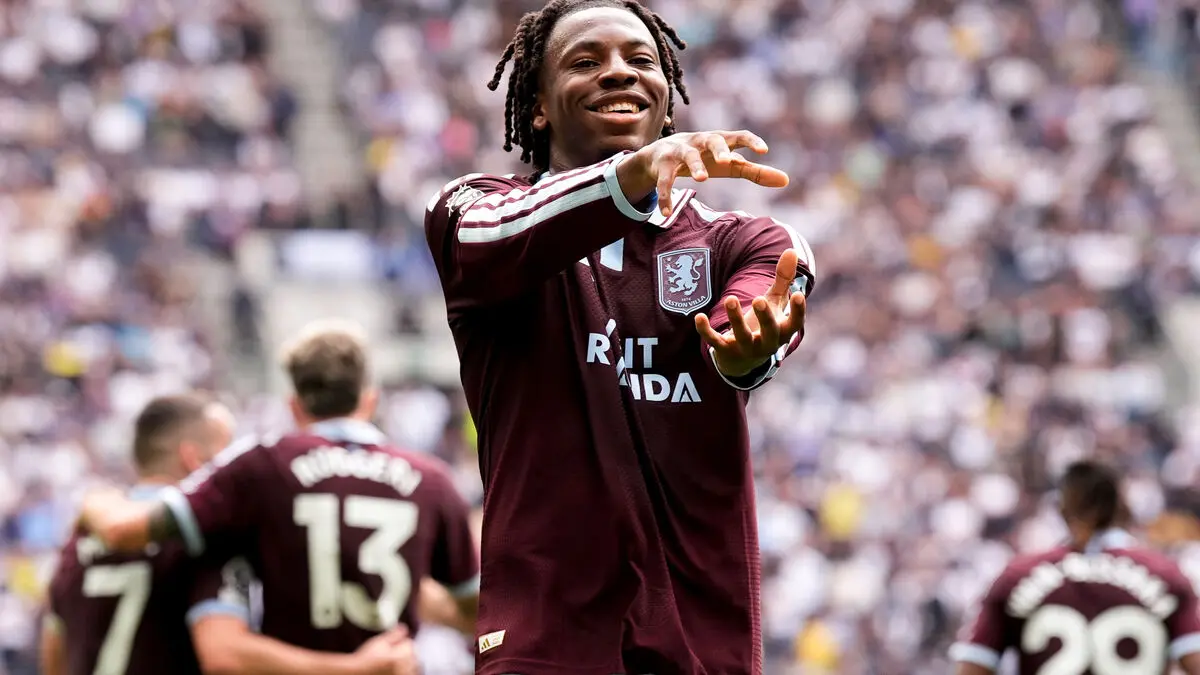Tottenham slump to 3-2 home defeat against Aston Villa in Swedish clash