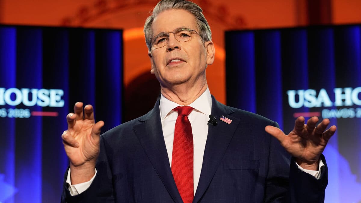 US Treasury Secretary: Sit back, calls for calm as media exaggerates diplomatic crisis surrounding Greenland