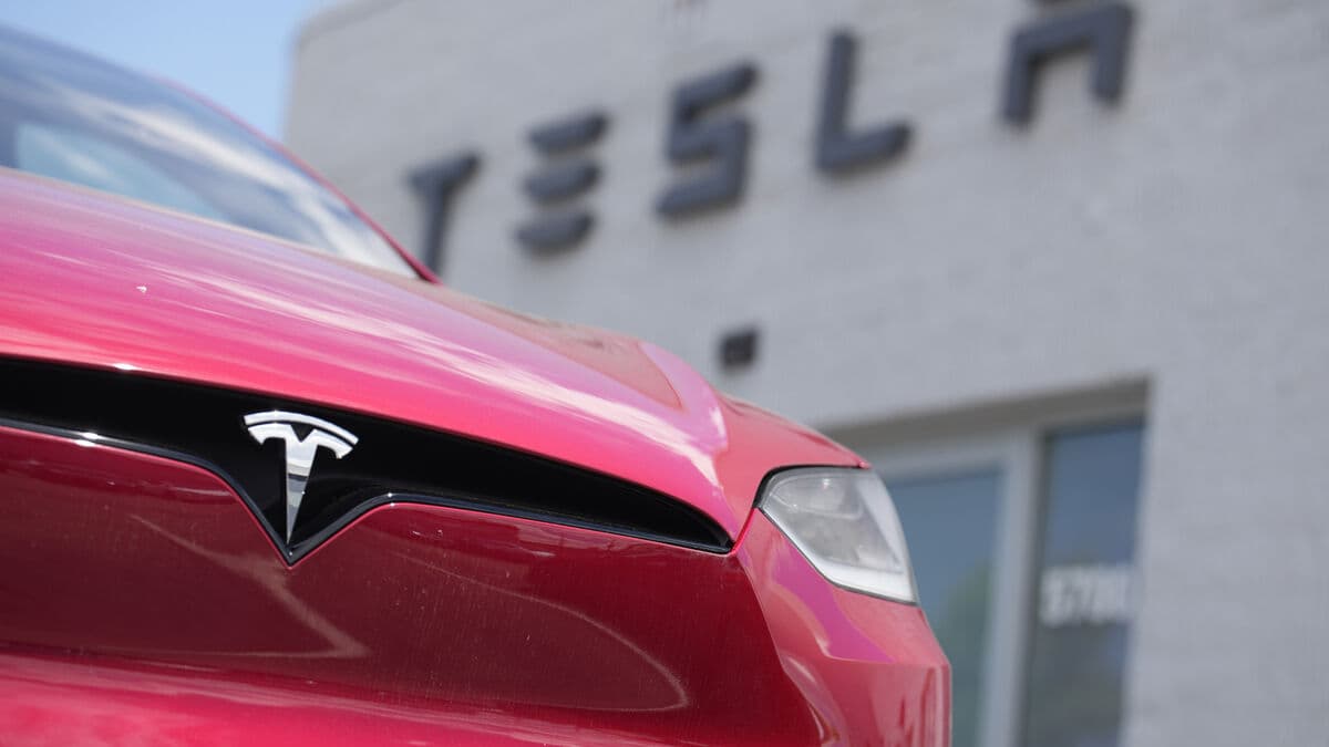 Tesla both beat and disappointed expectations in first-quarter report