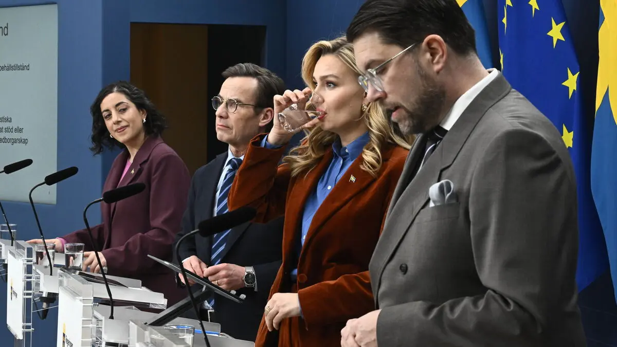 What the government's migration proposal includes