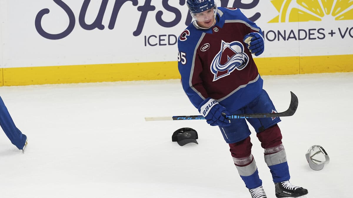 Olofsson scores in Colorado's 5–2 win over Washington