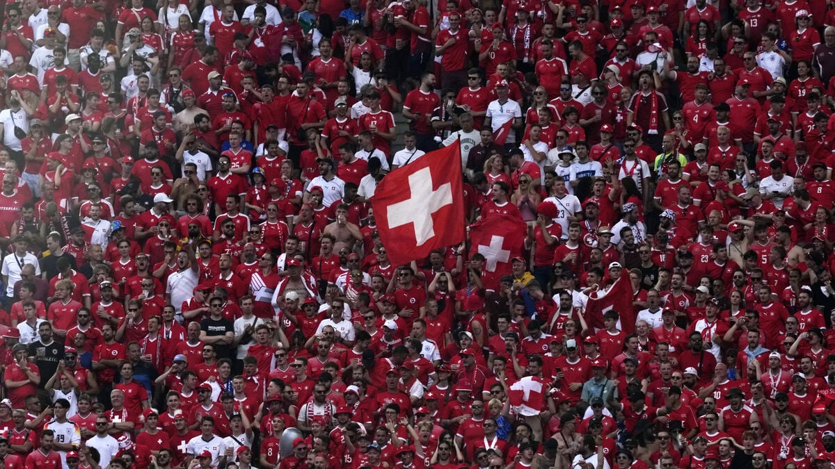 Switzerland to hold referendum on capping the population at 10 million