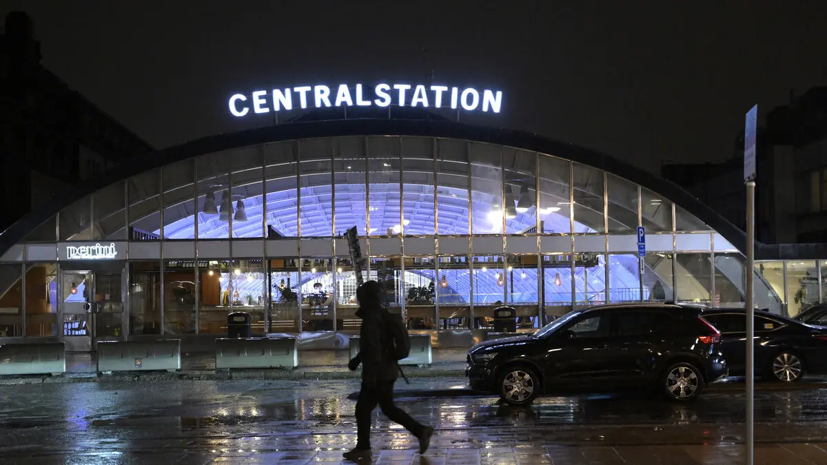 Suspicious bag at train station harmless