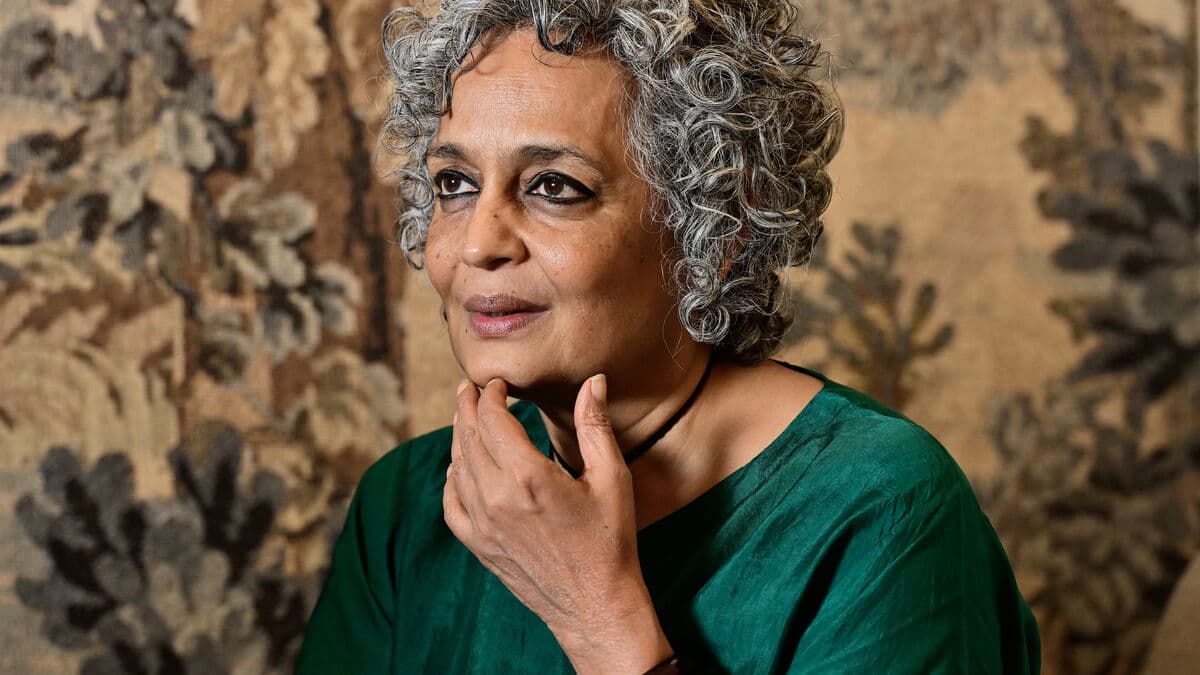 Arundhati Roy: Couldn't let mom ruin me