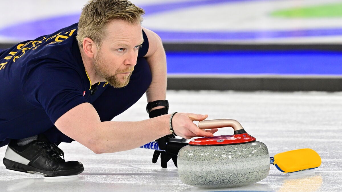 After verbal spat, Sweden beats China in must-win match