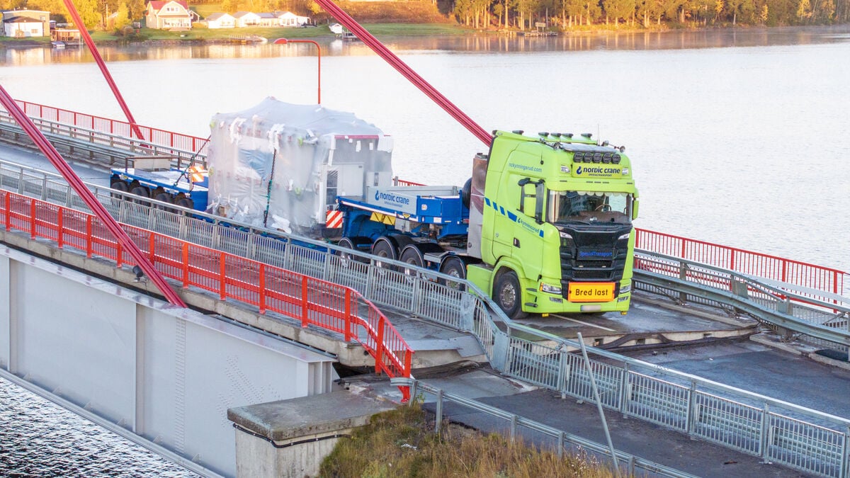 Heavy transport damaged Strömsund Bridge despite permit, E45 closed