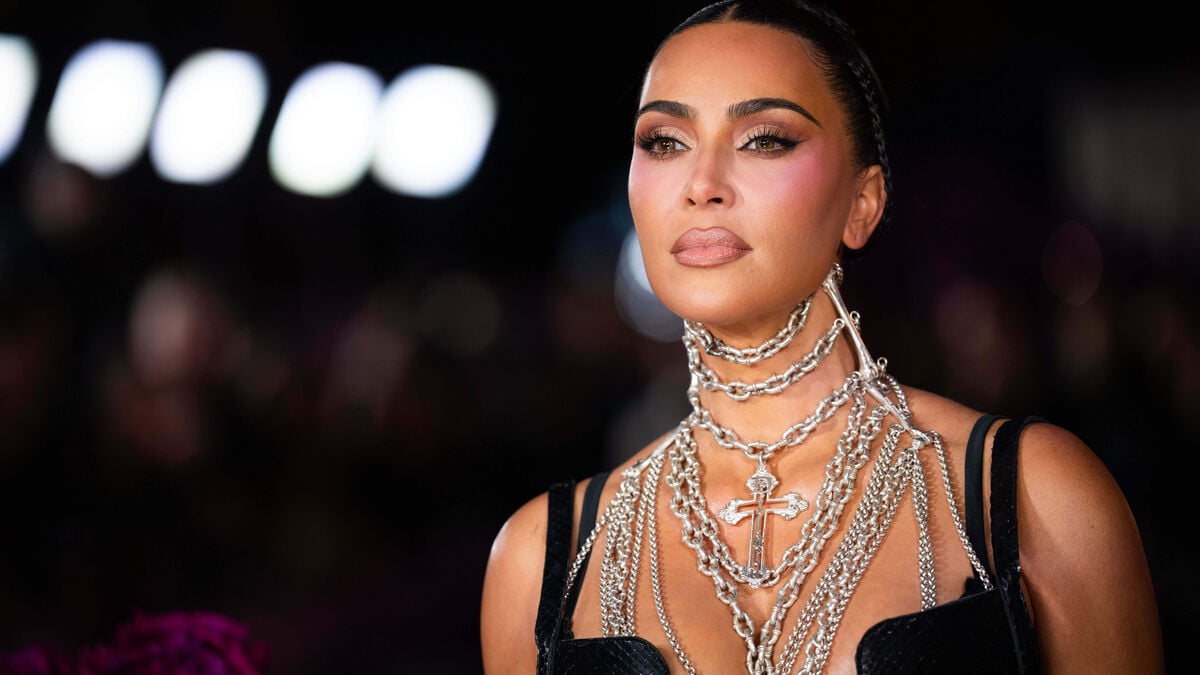 Kardashian on tough role: "Good for divorce"