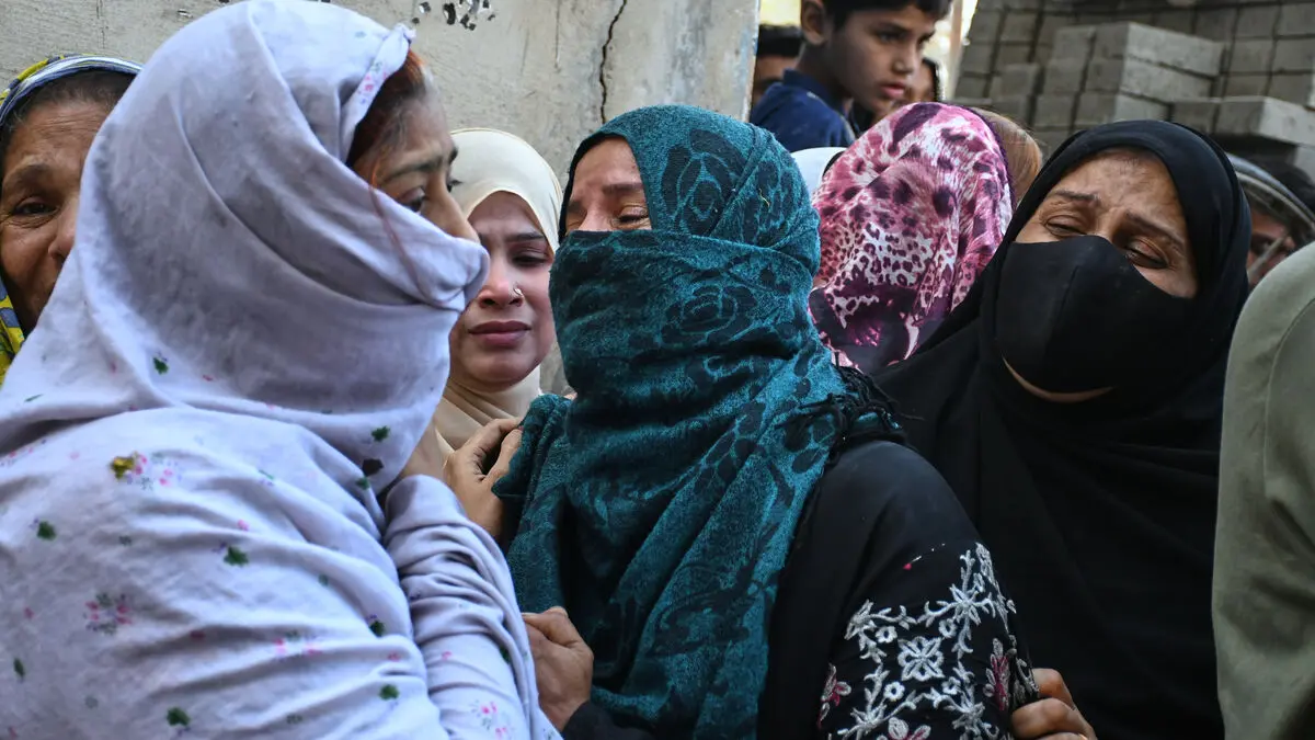 Gas explosion in Karachi, Pakistan kills at least 16