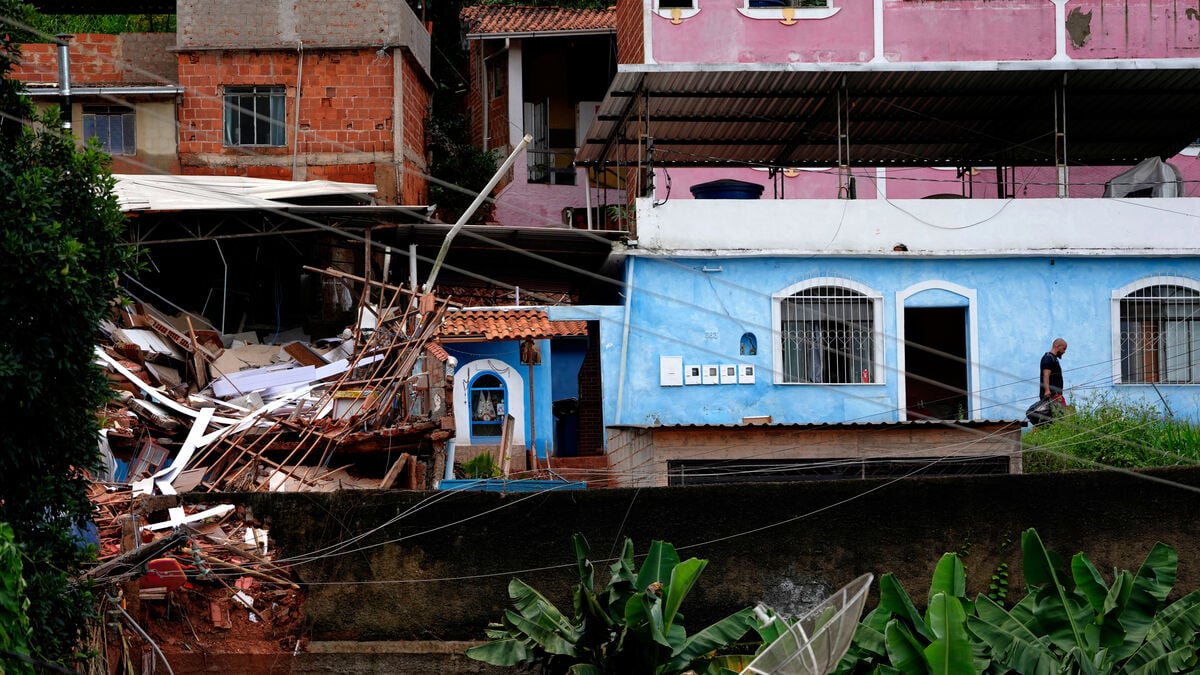 At least 40 dead after landslides in southeastern Brazil