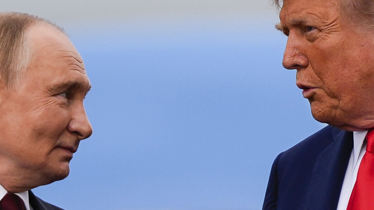 Trump and Putin to Discuss Ukraine Conflict in Budapest Meeting